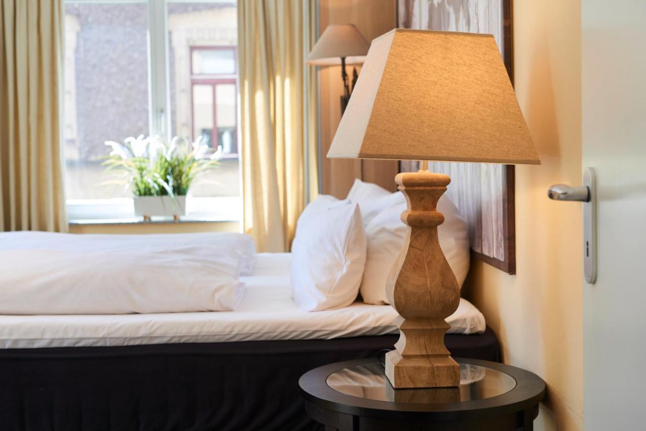 Hotel Zur Alten Bruecke Heidelberg Ngoại thất bức ảnh