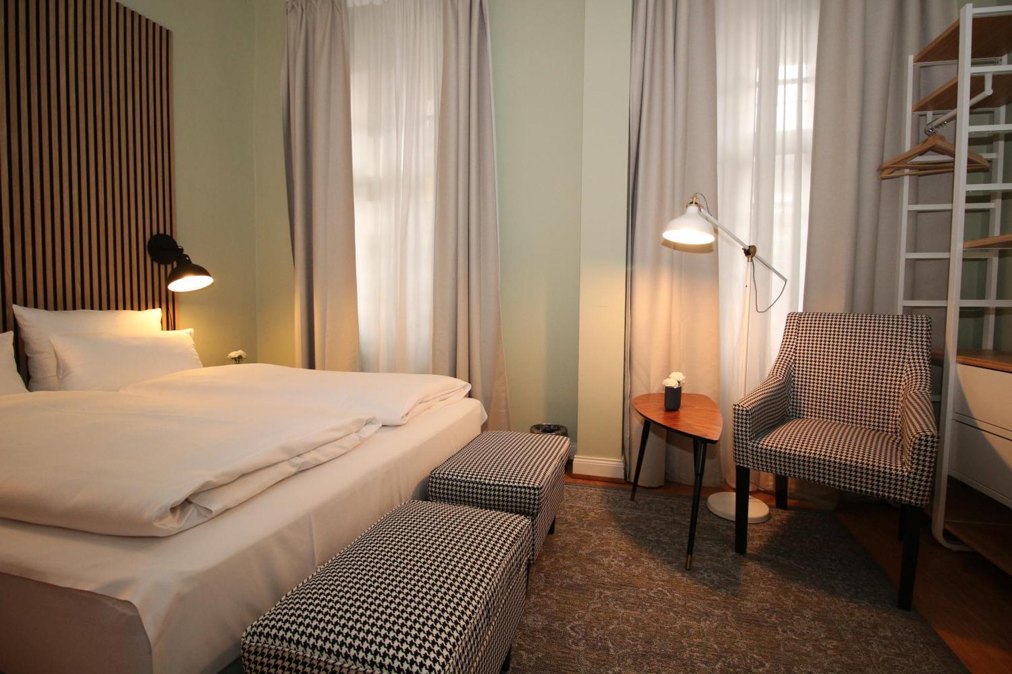 Hotel Zur Alten Bruecke Heidelberg Ngoại thất bức ảnh